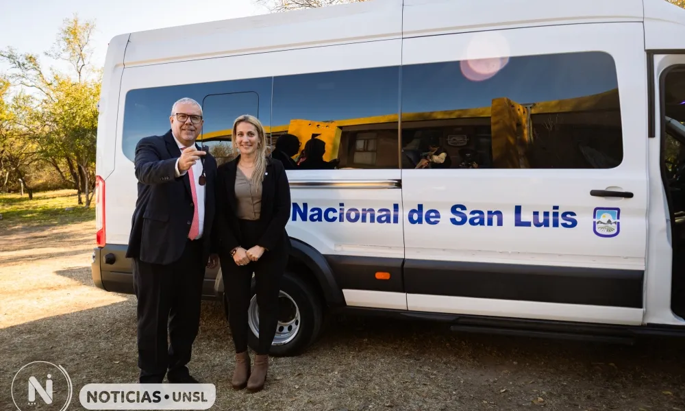 Turismo y Urbanismo recibió un vehículo para prácticas de campo